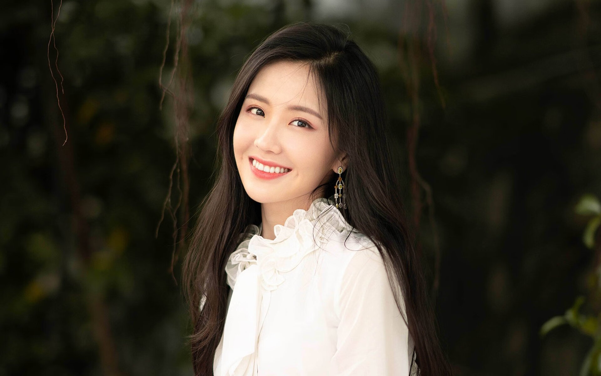 足球比赛的现场氛围如何打动着观众？，足球比赛现场气氛